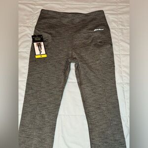 NWT Eddie Bauer Trail Tight leggings